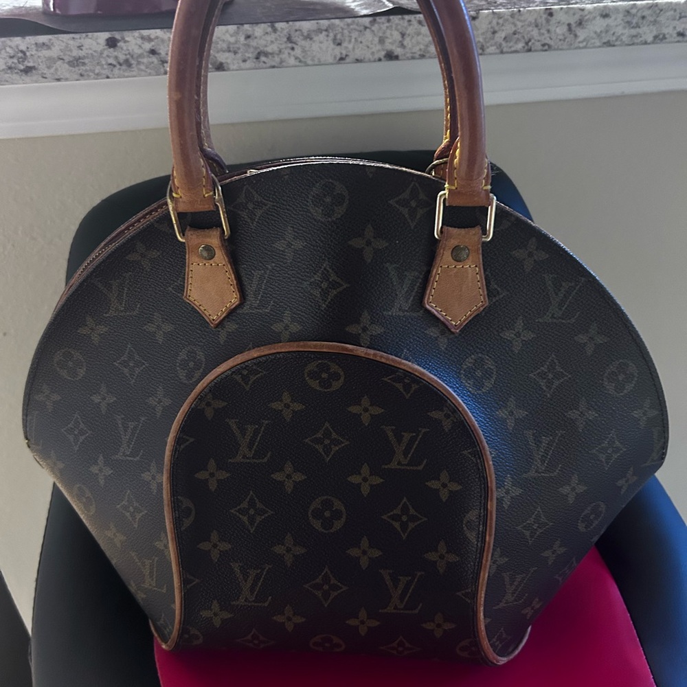 Louis Vuitton Black and Brown Monogram Shoulder Bag